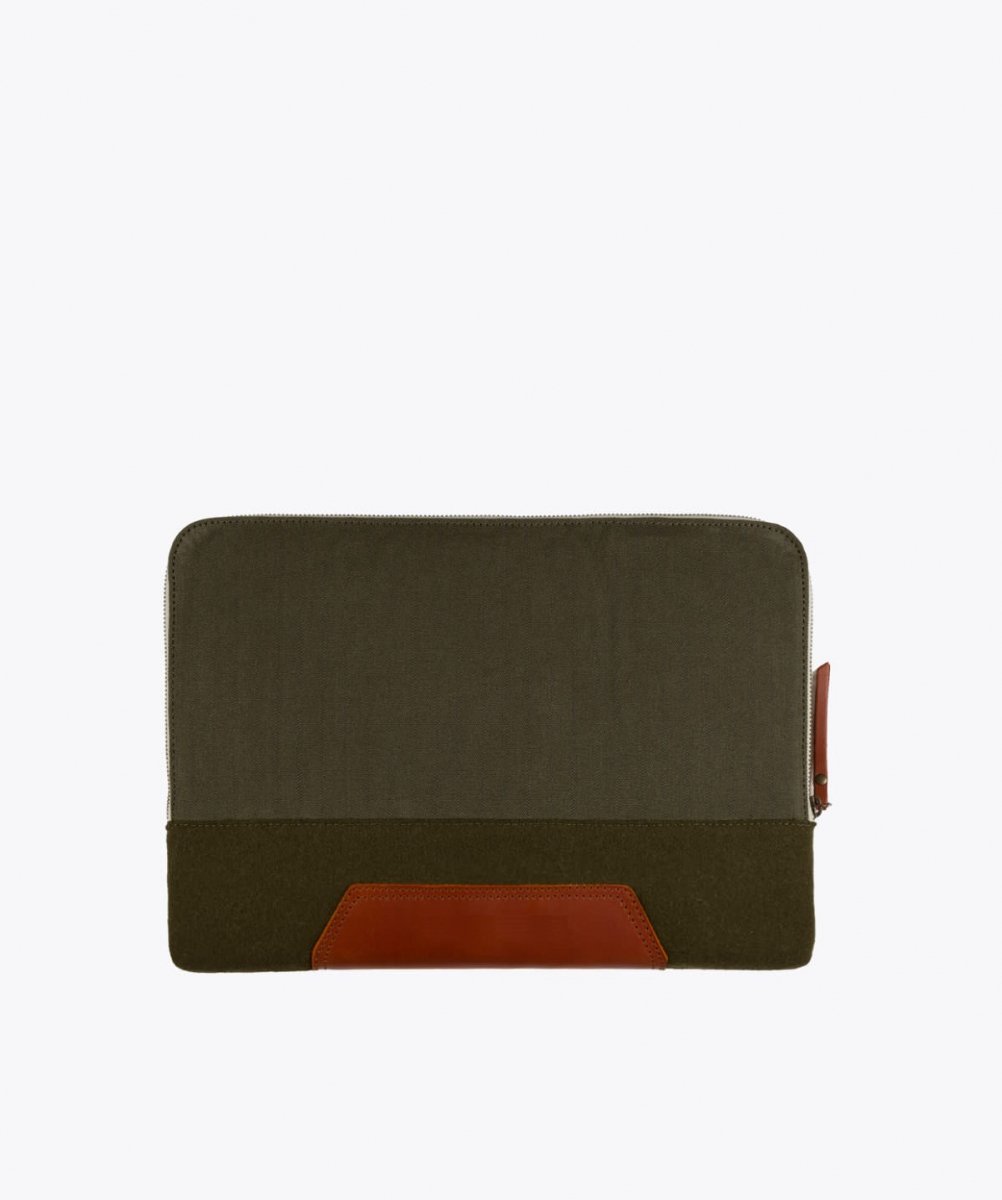 TABLET-LAPTOP SLEEVE 